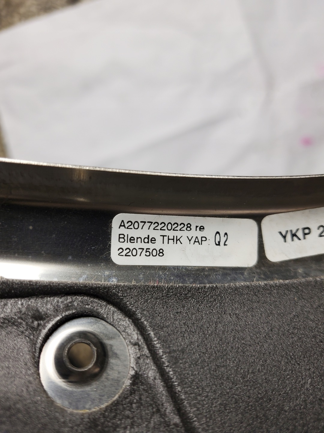 cover spoiler door right MERCEDES E W207 Coupe OE EU