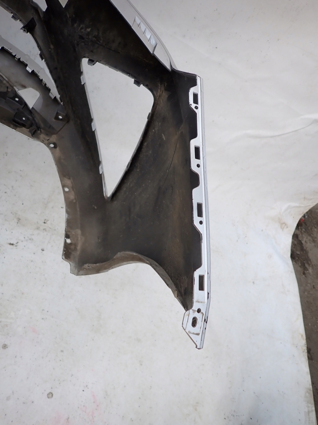 MG 5 EV 22- bumper front front