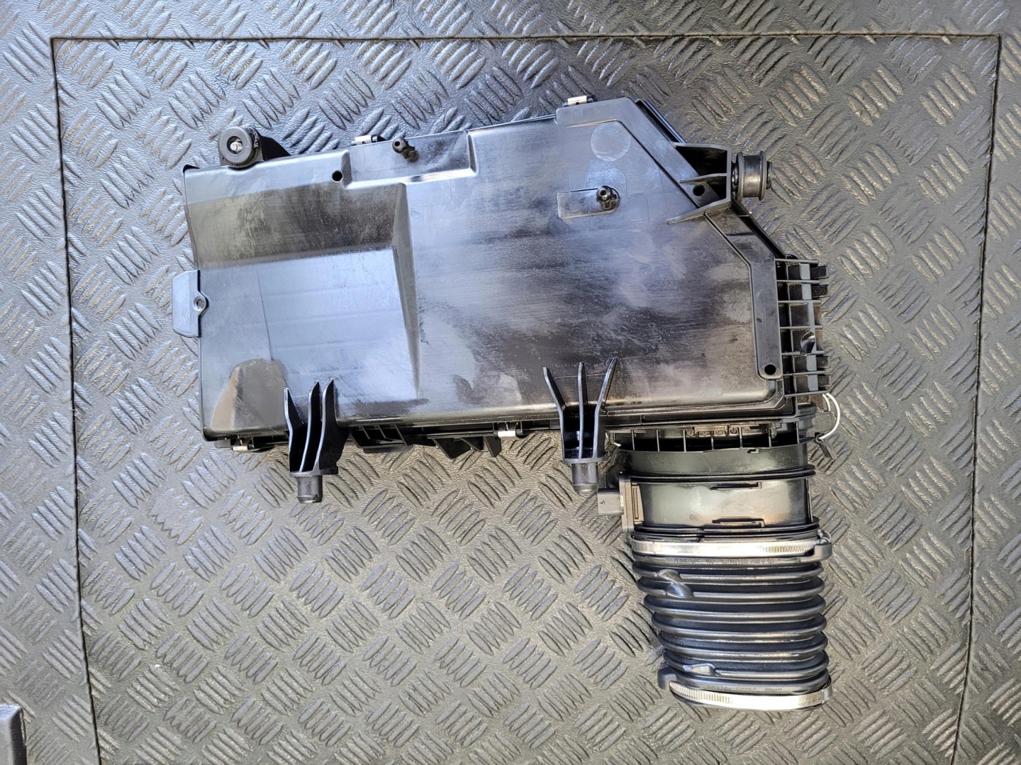 Gehäuse filter luft MERCEDES E 220 D W213 S213 2.0 CDI A6540900001