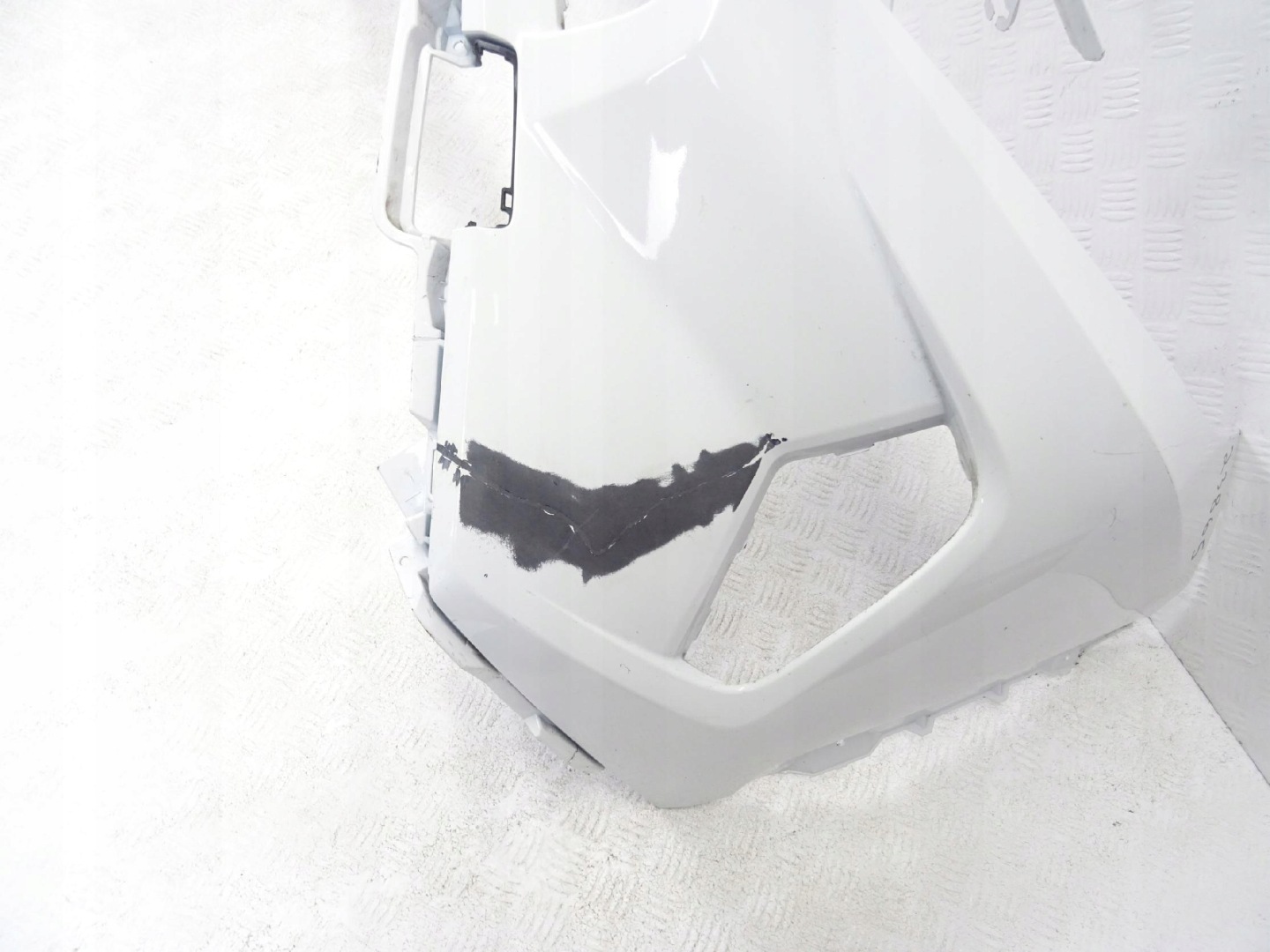 Toyota RAV4 V 5 18- bumper front front