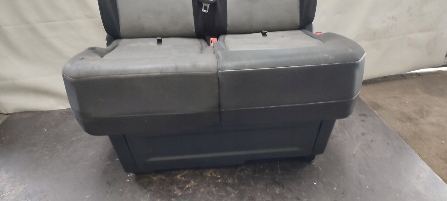 Lawka Sitz dwojka VW Crafter II 7C0