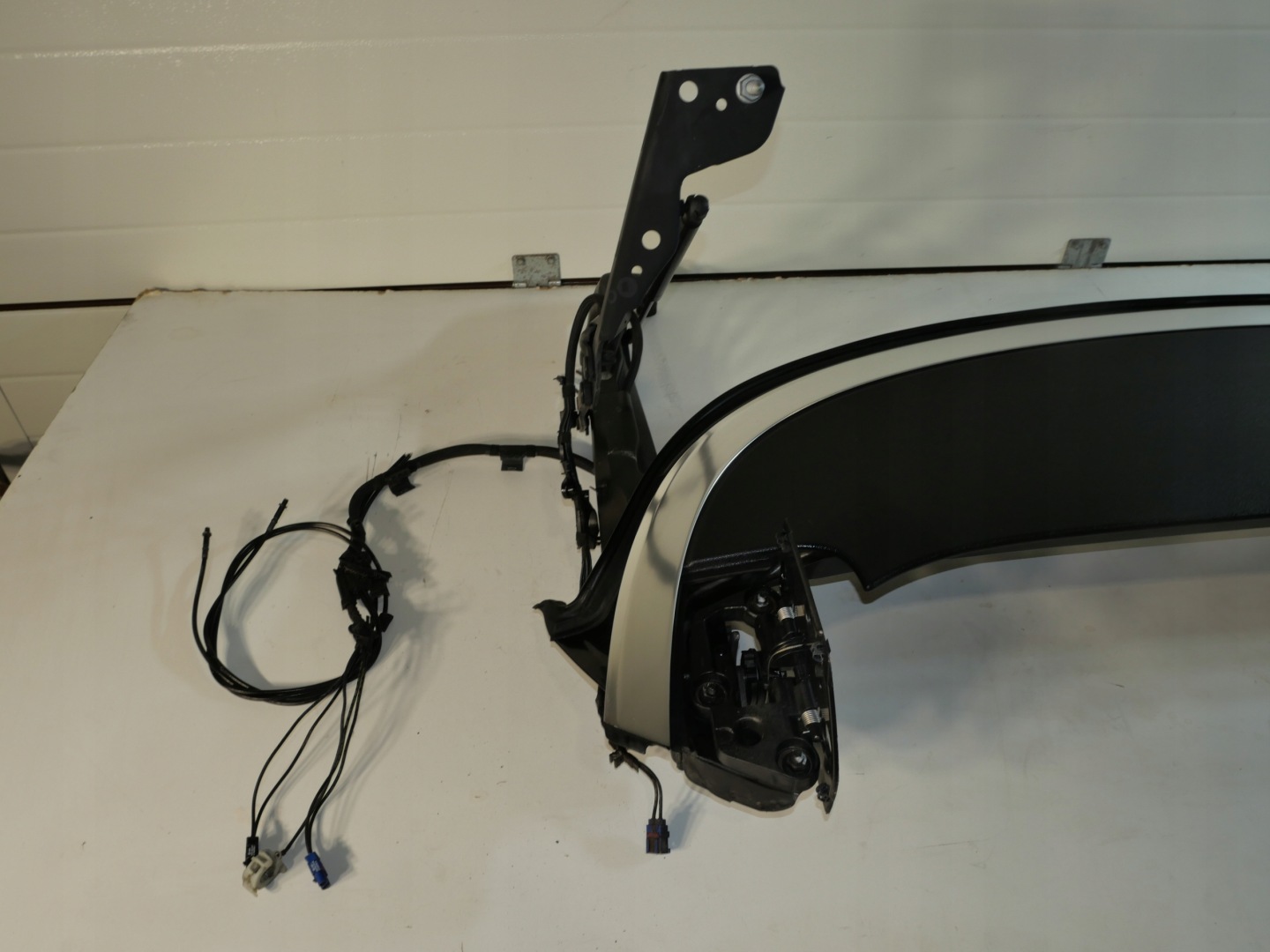 VW EOS fedél POKRYCIE DACHU CABRIO BLENDA lista 1Q0825251AA