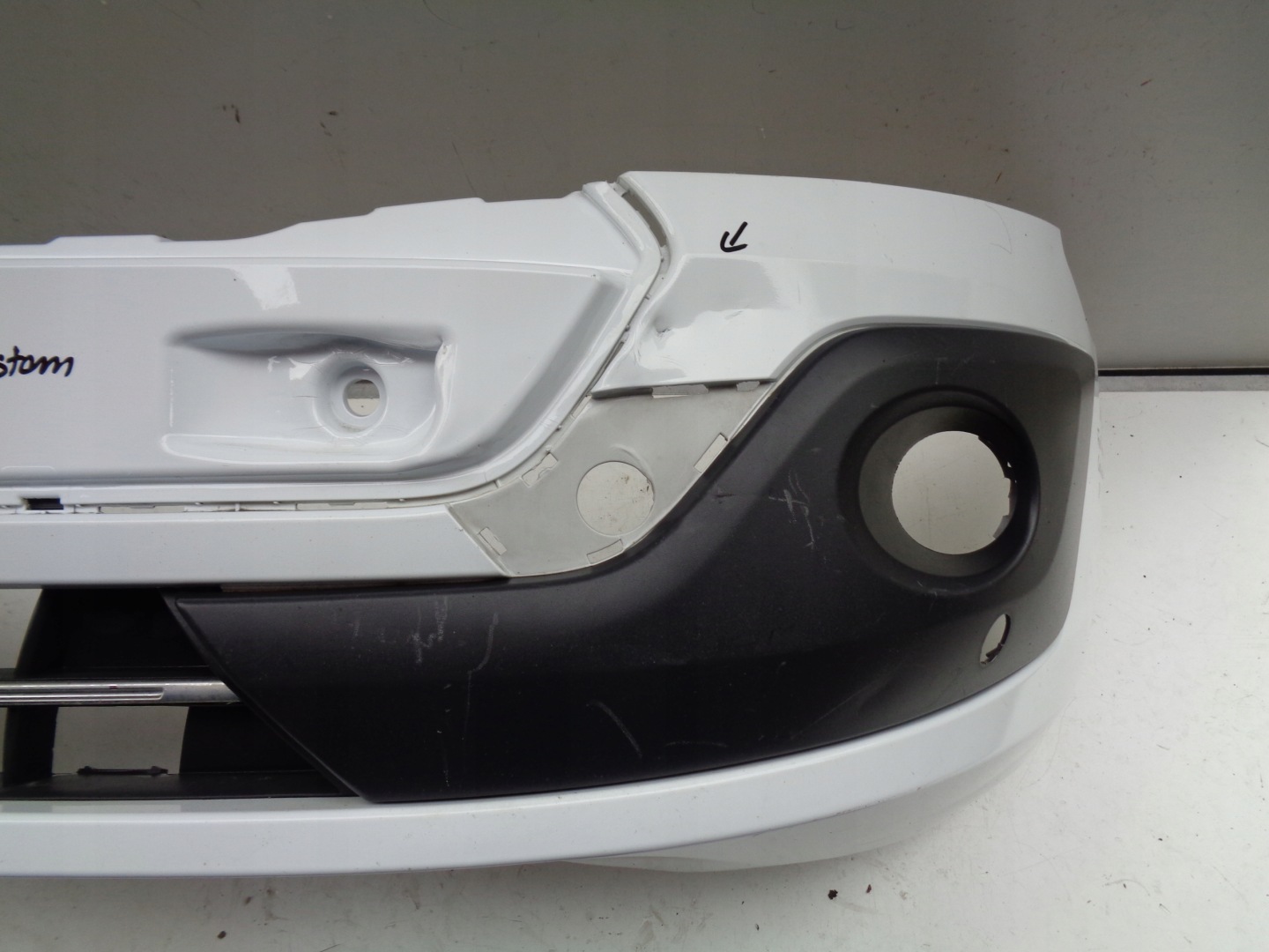 FRONTSTOSSSTANGE FORD TRANSIT CUSTOM 13-17 NR 30836