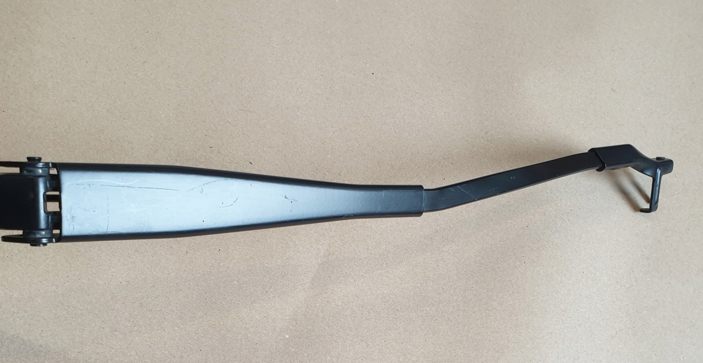 wiper arm left front MERCEDES E Coupe W207 OE EUROPA