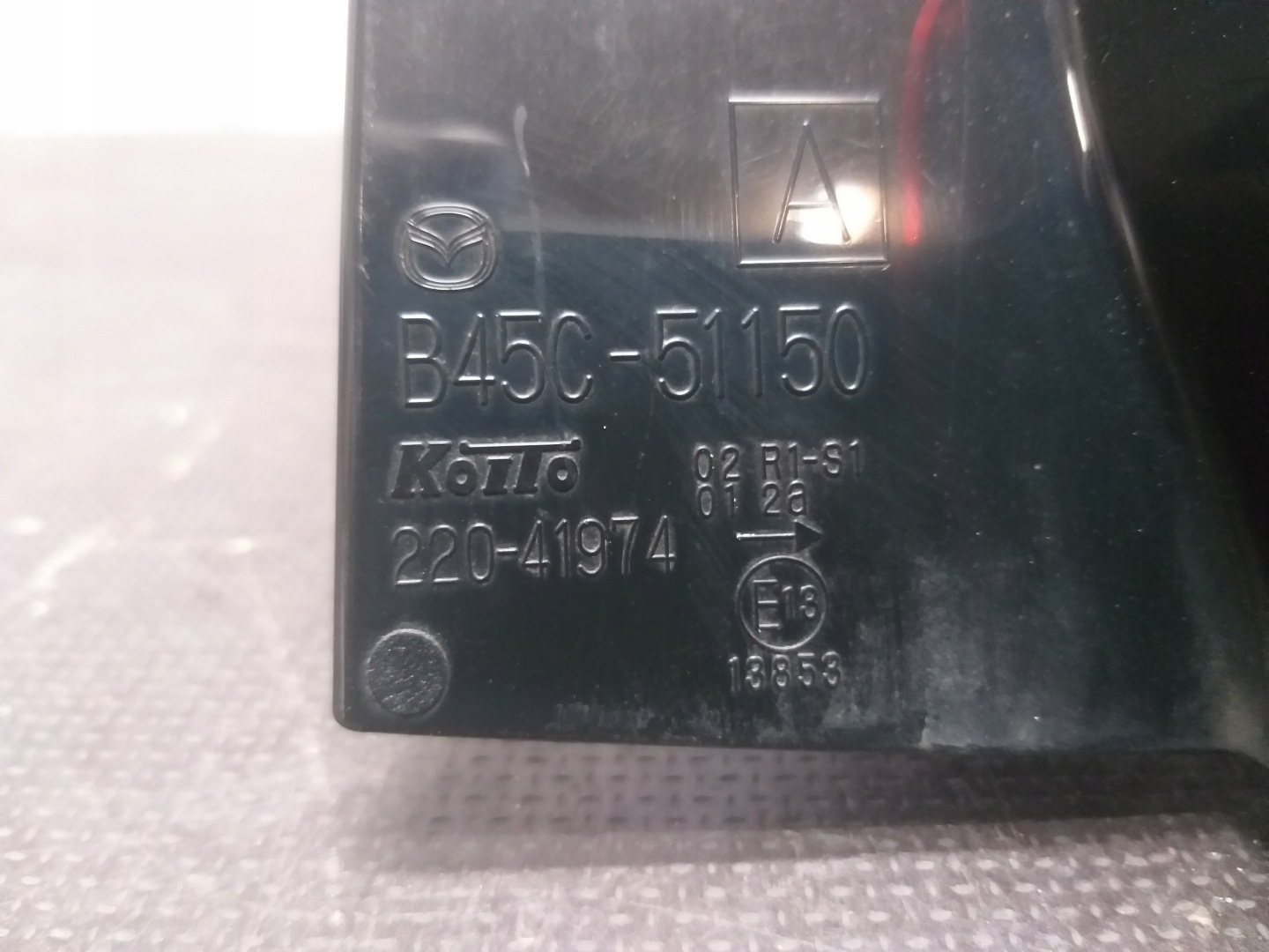 LIGHT REAR PART RIGHT MAZDA 3 III BM 13- B45C-51150