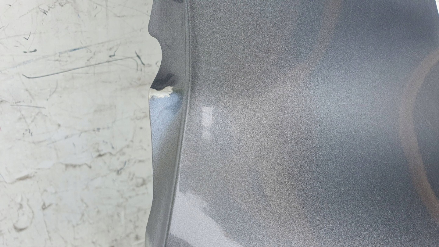 Nissan Juke and 1 F15 10- right fender front front
