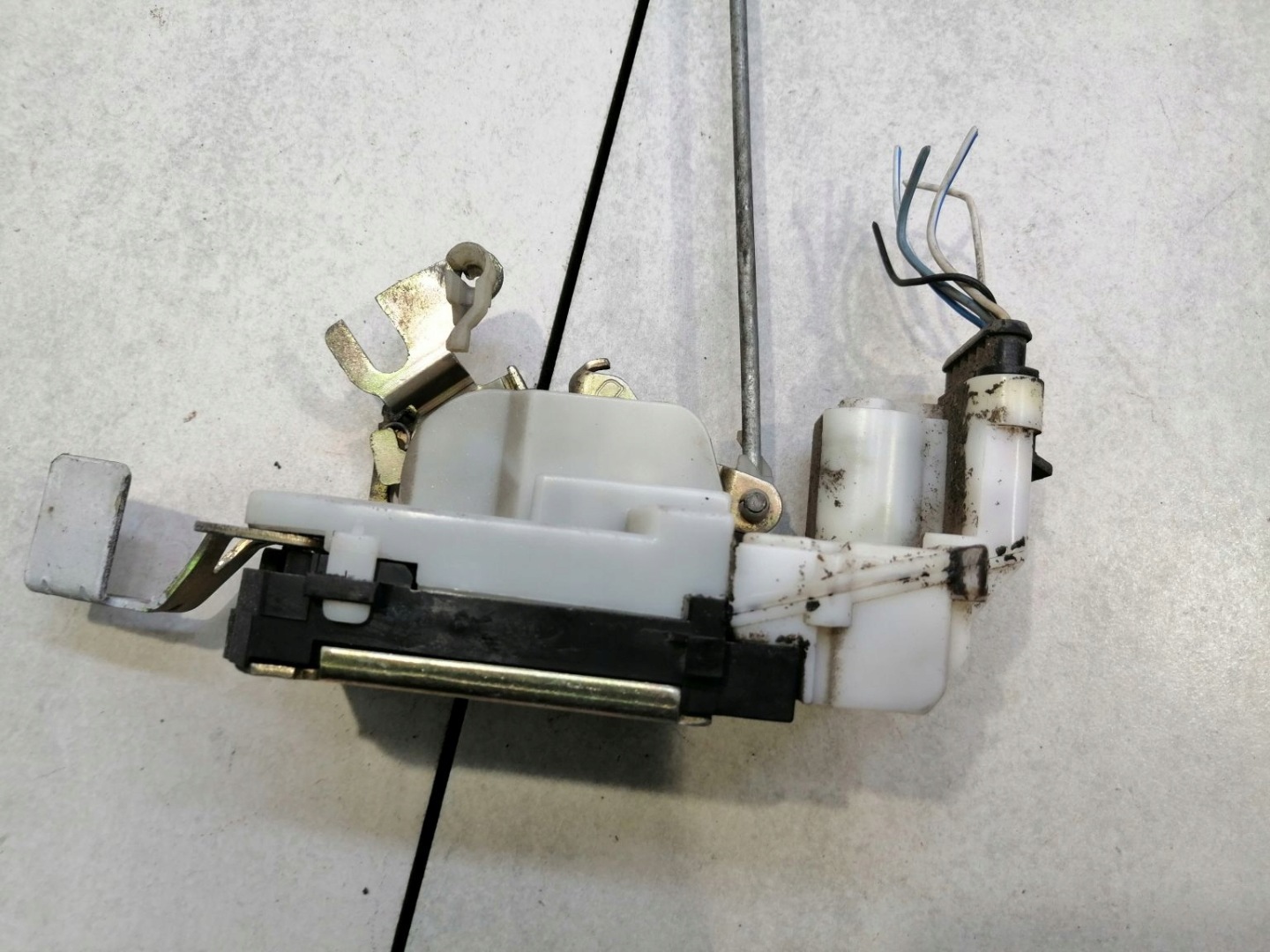 lock door right front PEUGEOT BOXER and 2.5 TD