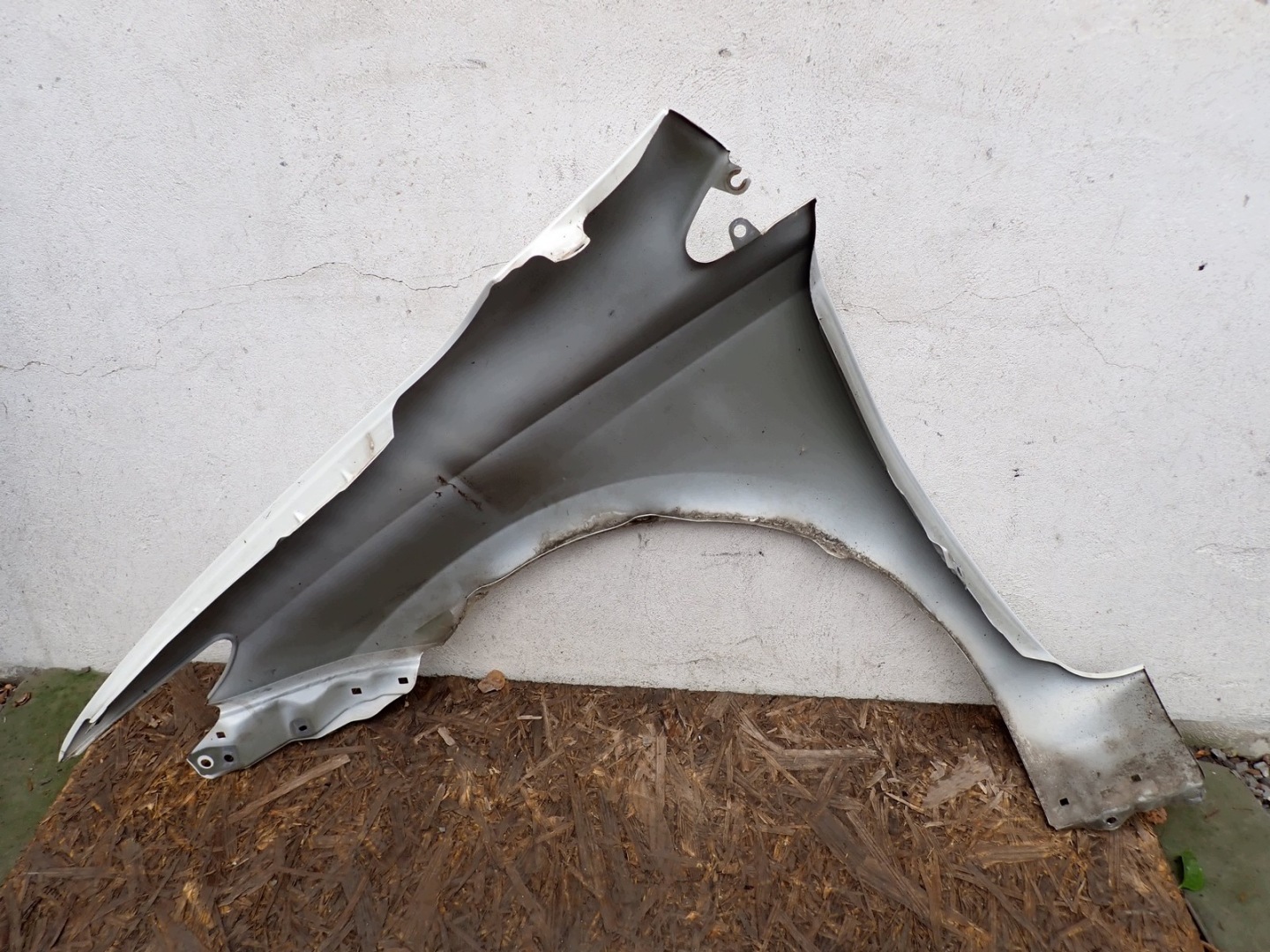 fender right front front TOYOTA AURIS 2 II E18 2012-2018R 5381102340