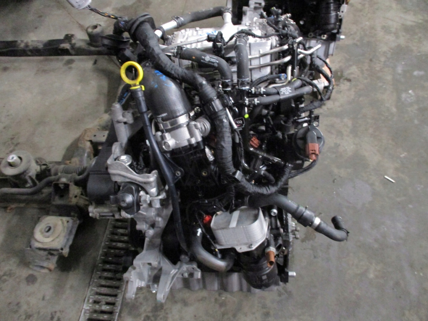 engine VW T6 2,0 TDI CXH 40 TYSKM