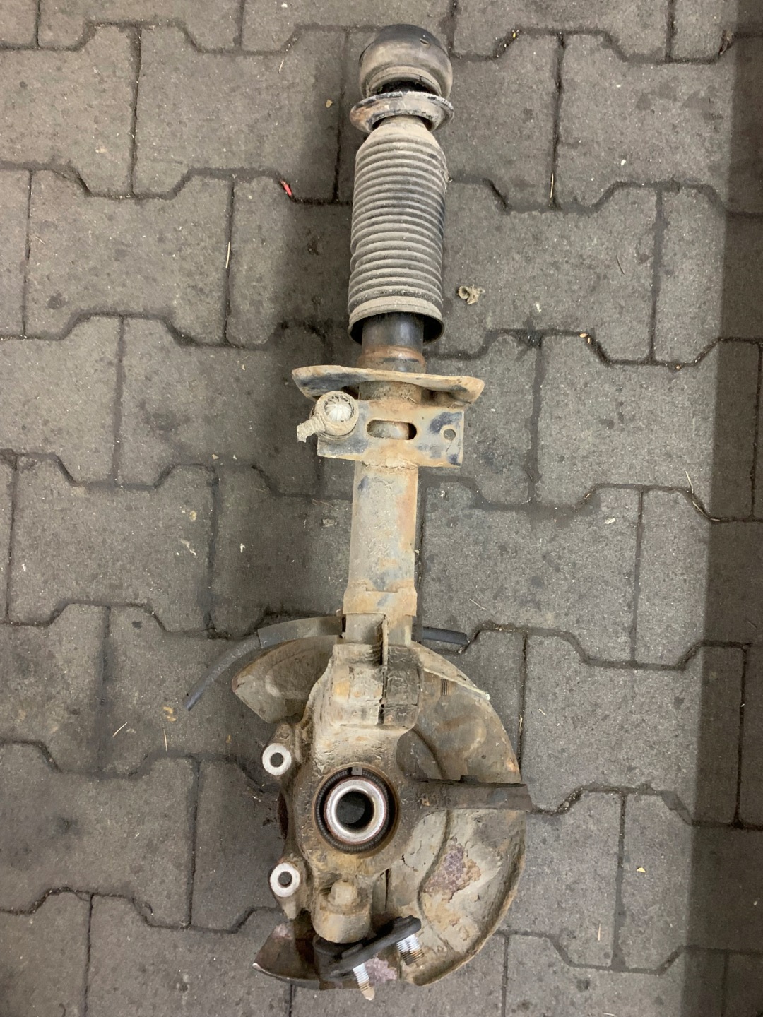 McPherson swing right front SKODA FABIA III 1.4 TDI 14-18