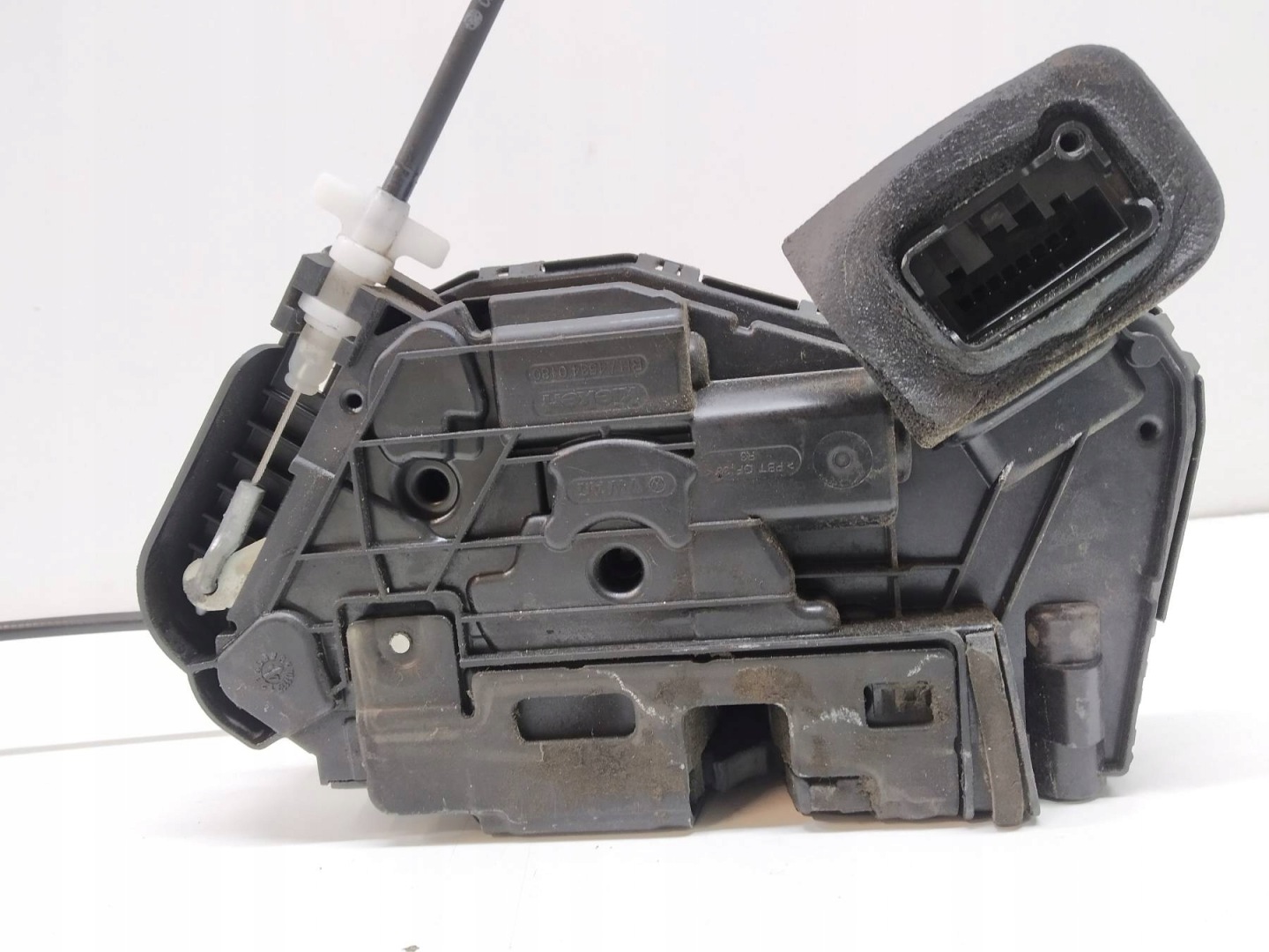 lock door right front 5TB837016A Skoda Fabia III (2014- )