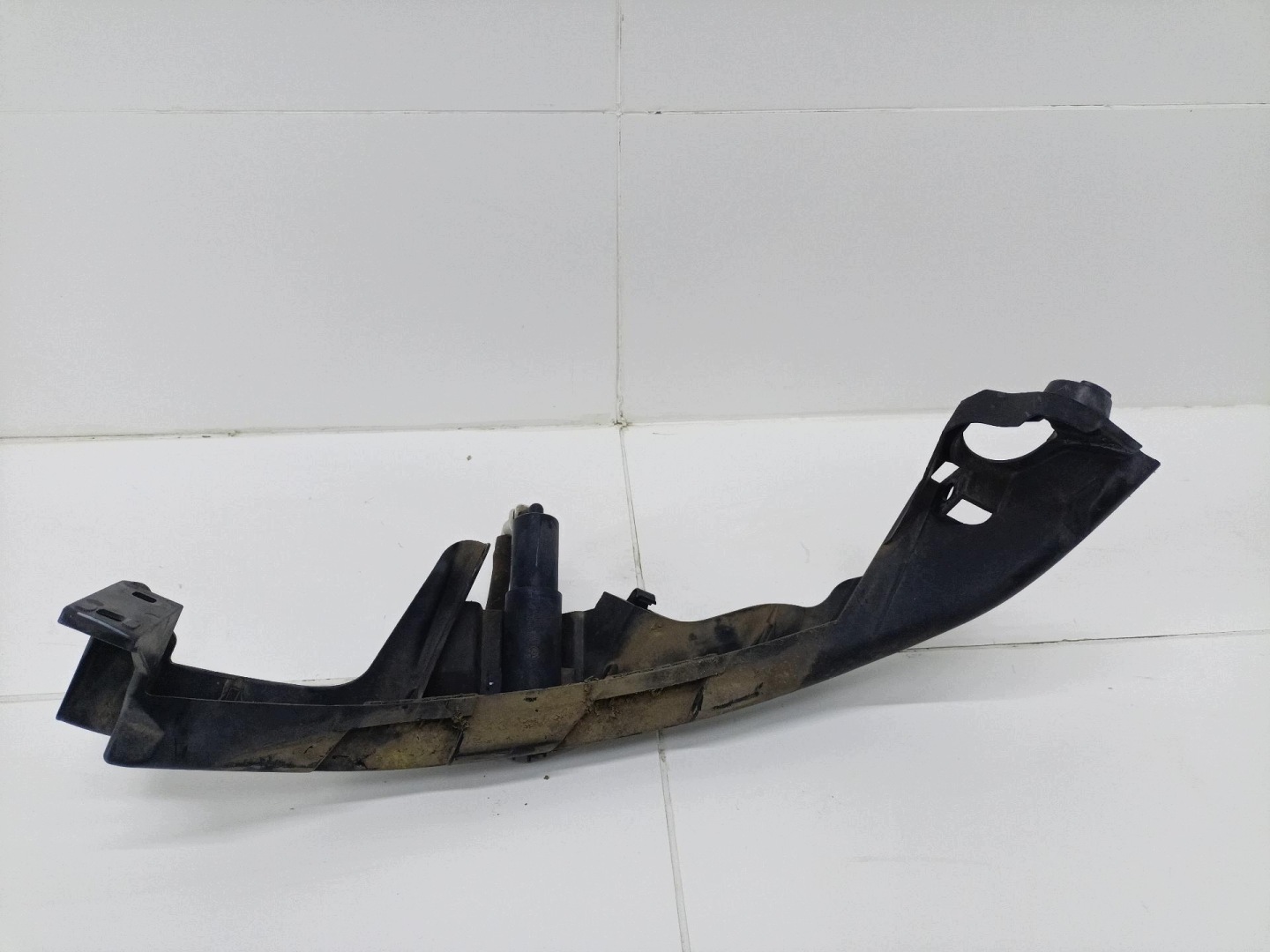 holder lights left side BMW 3 E92/E93 E92 2009 7154723