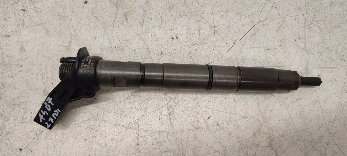 injector 059130277AJ Audi A4 B7 2,7 TDI