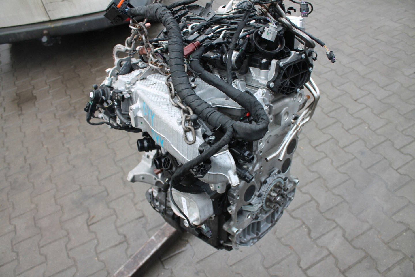 engine complete AUDI 2,0 TDI 10TYS KM DYY