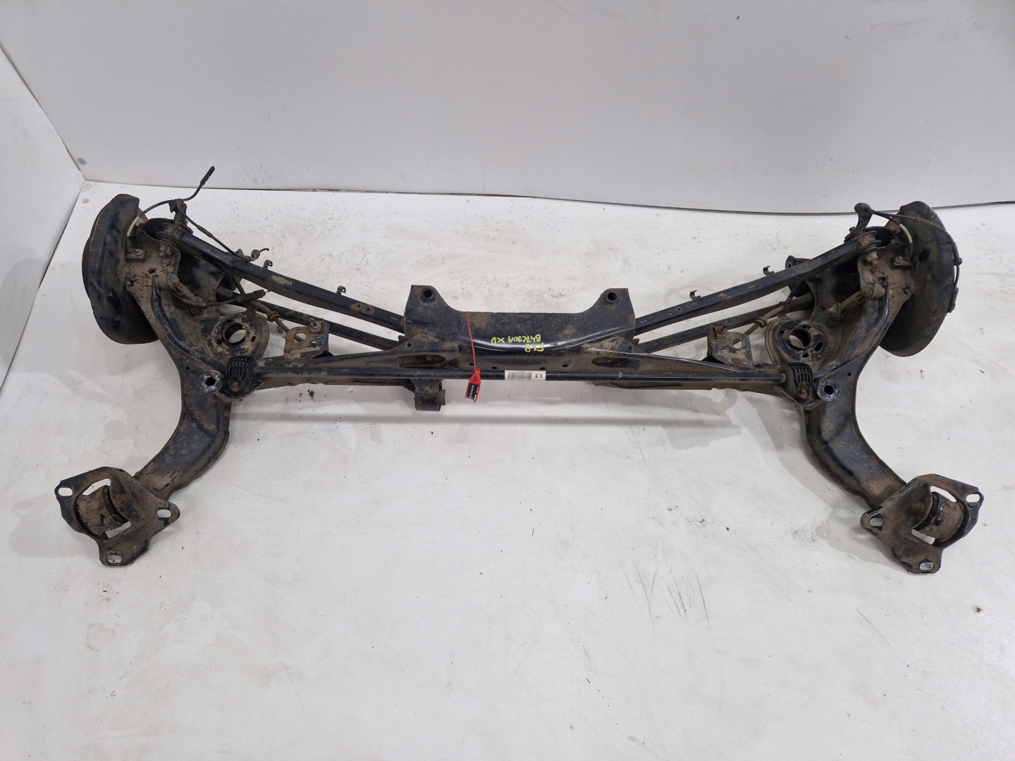axle beam rear. BMW X1 F48 2.0 D X DRIVE