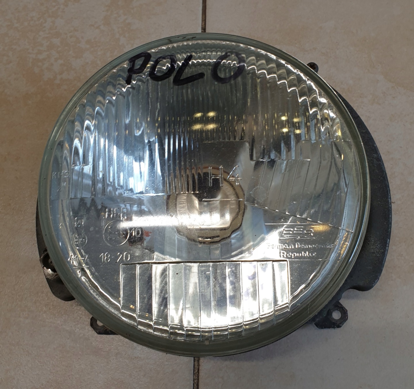 REFLEKTOR light front VW POLO GOLF II OE EU 111941605A