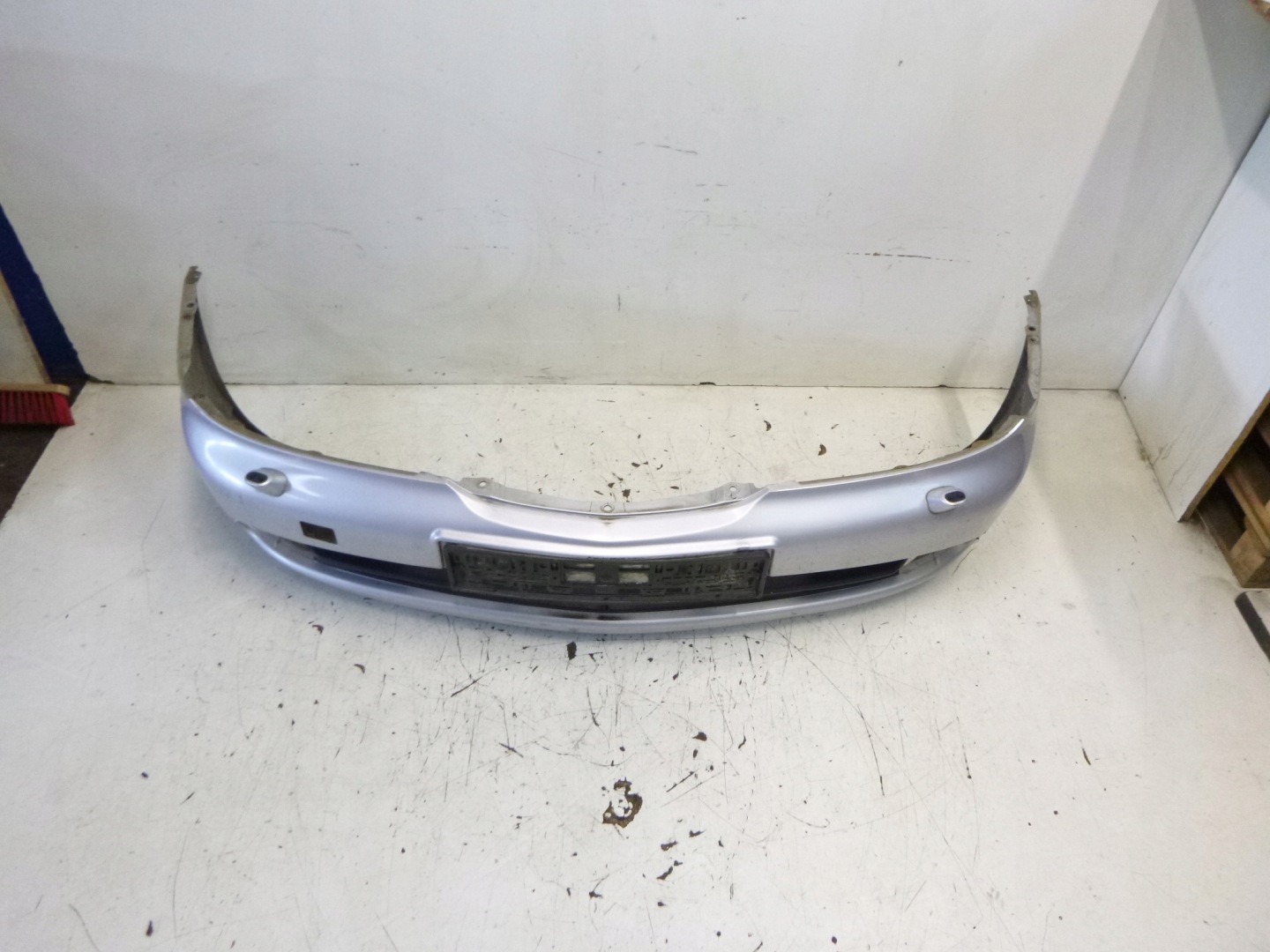bumper front Nissan Primera P11 Lift washers KL0 02r.
