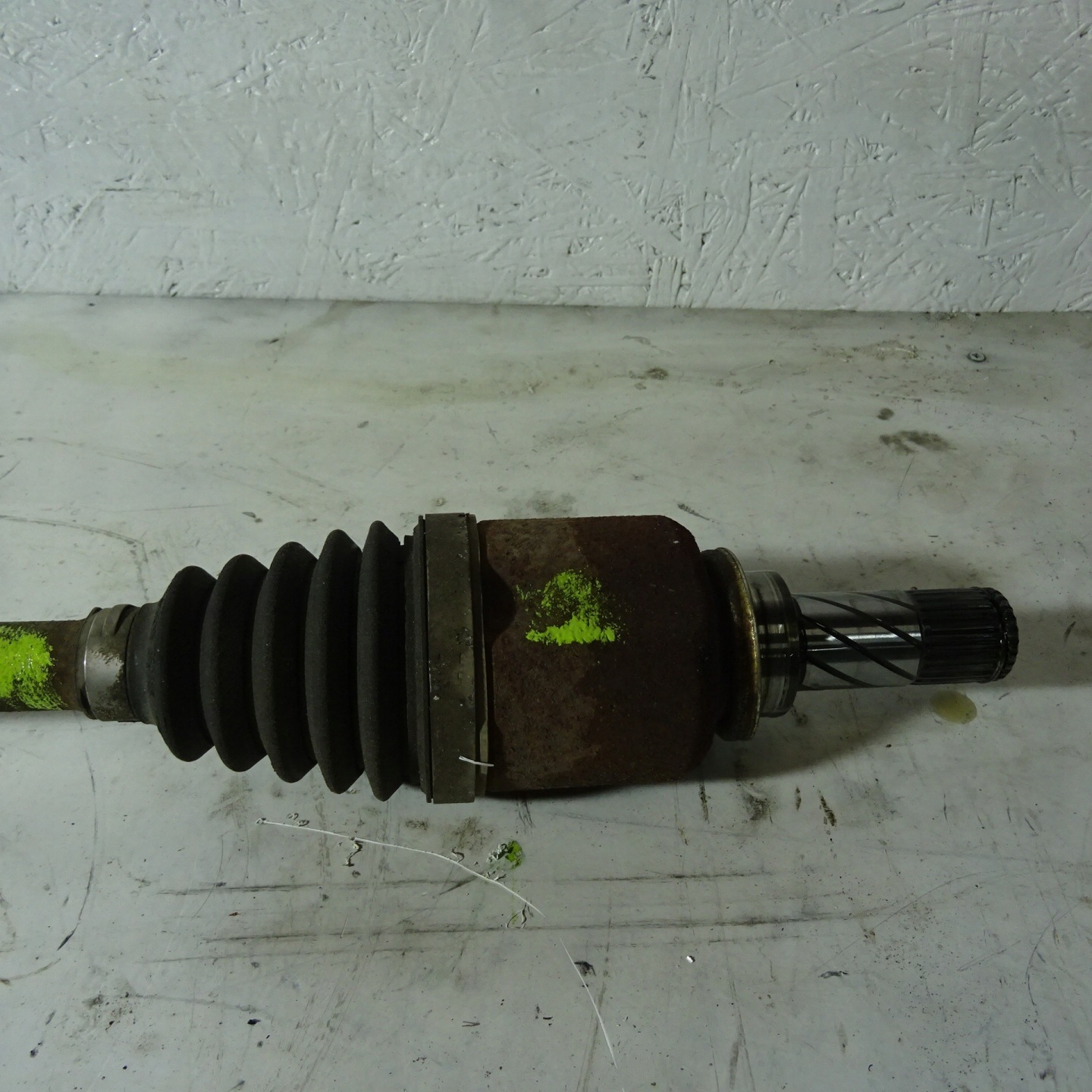 RENAULT CLIO III 1.5DCI semi-axis left 8201055669