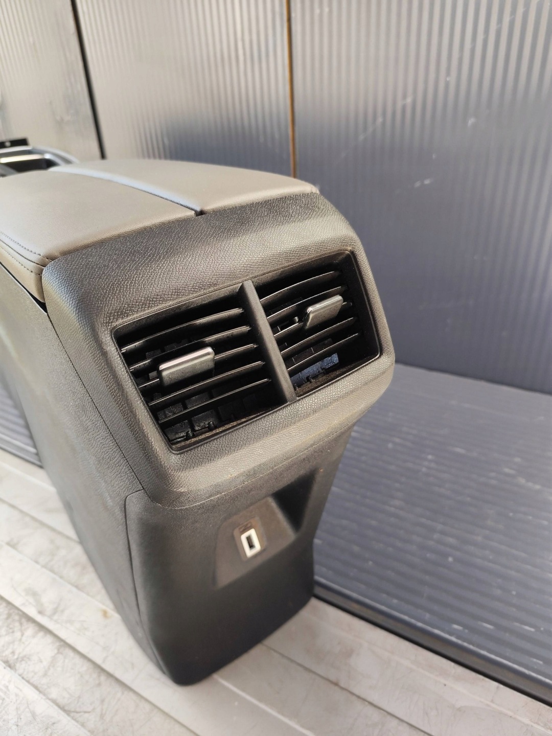 CITROEN C5 AIRCROSS TUNEL central complete DEMONTAZ