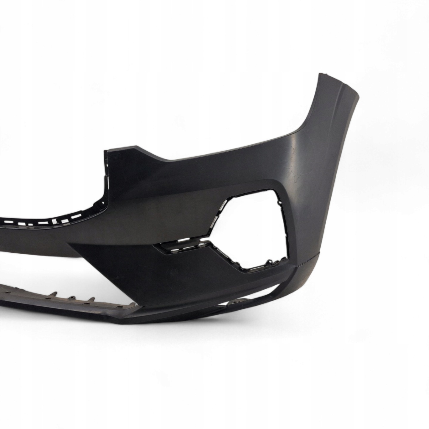 bumper front VOLVO XC60 II LIFT 4X PDC without washers 2021