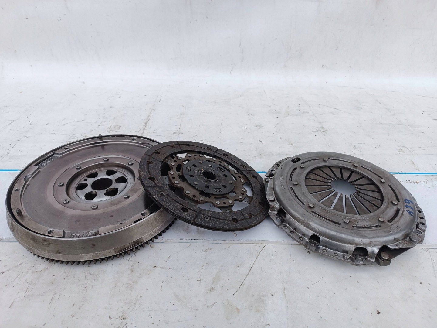 KOMPLET der Kupplung VOLVO S40 II 1.6 HDI