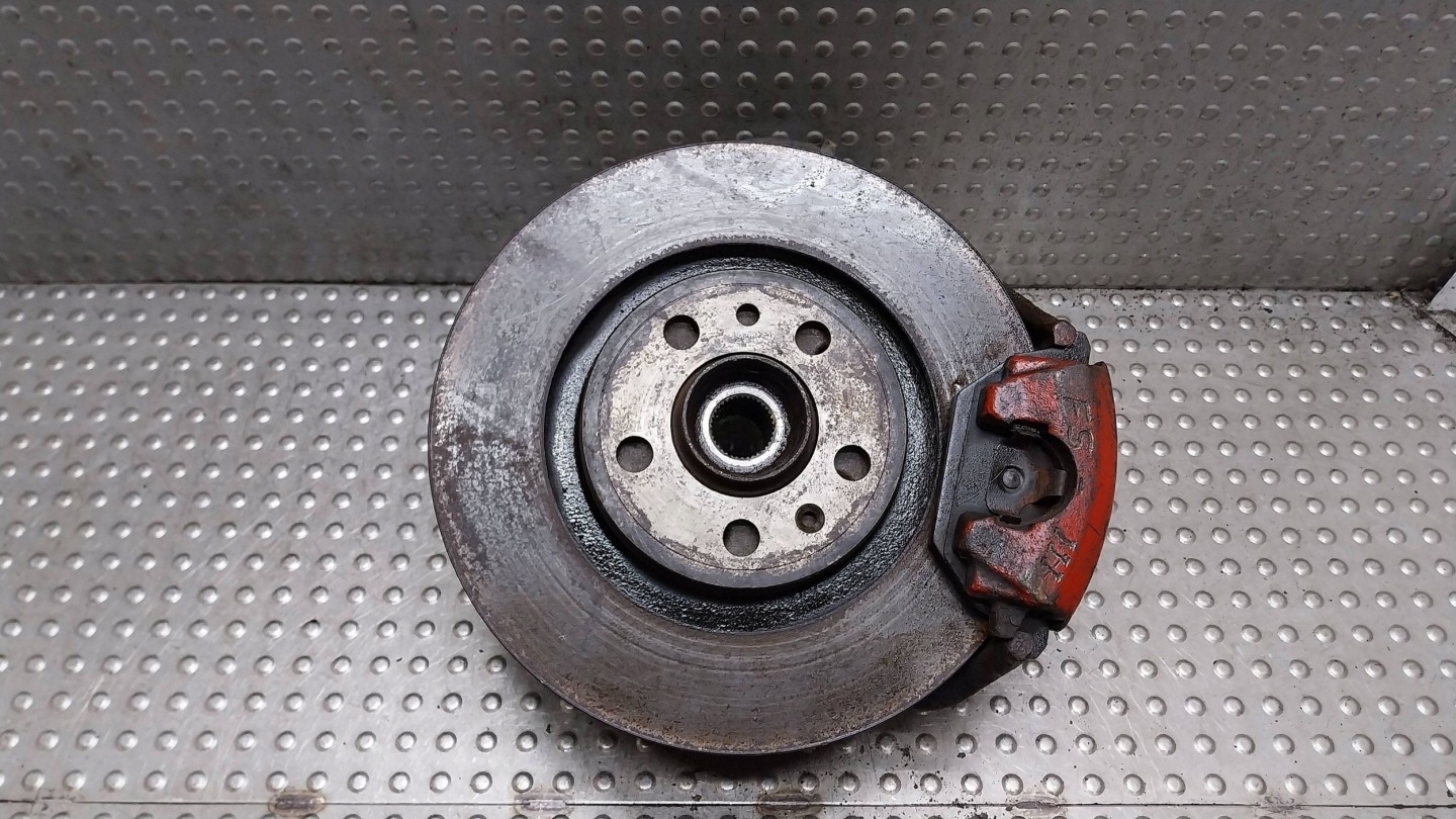 Mozzo FUSELLO Destra Anteriore 1J0407256AG VW GOLF IV A3 8L OCTAVIA e LEON e 1.9TDI