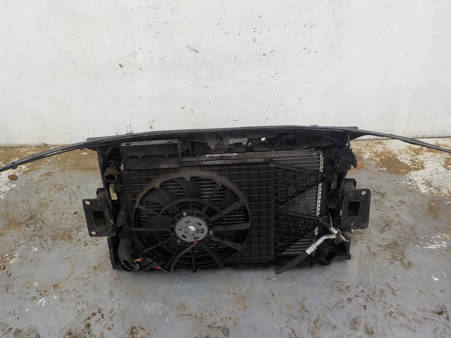 265 SKODA FABIA II LIFT 1.4 TDI support panel for radiators sider radiator