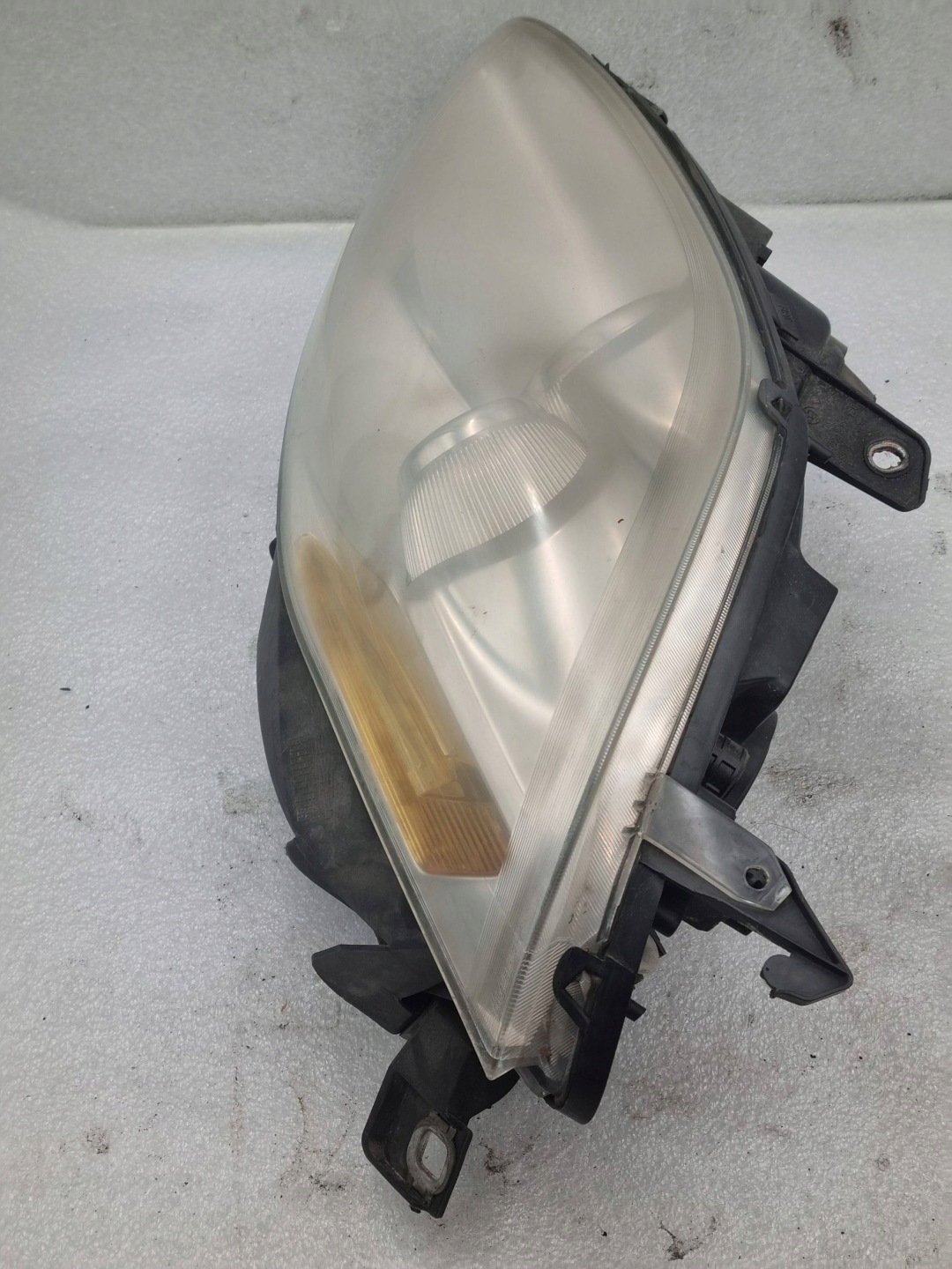 Reflektor light front side left Fiat Bravo II lens 51757538 Europa