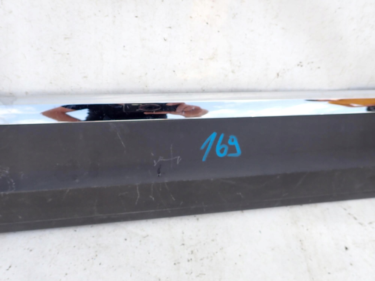 VW T-ROC 17-> moulding door right front CABRIO