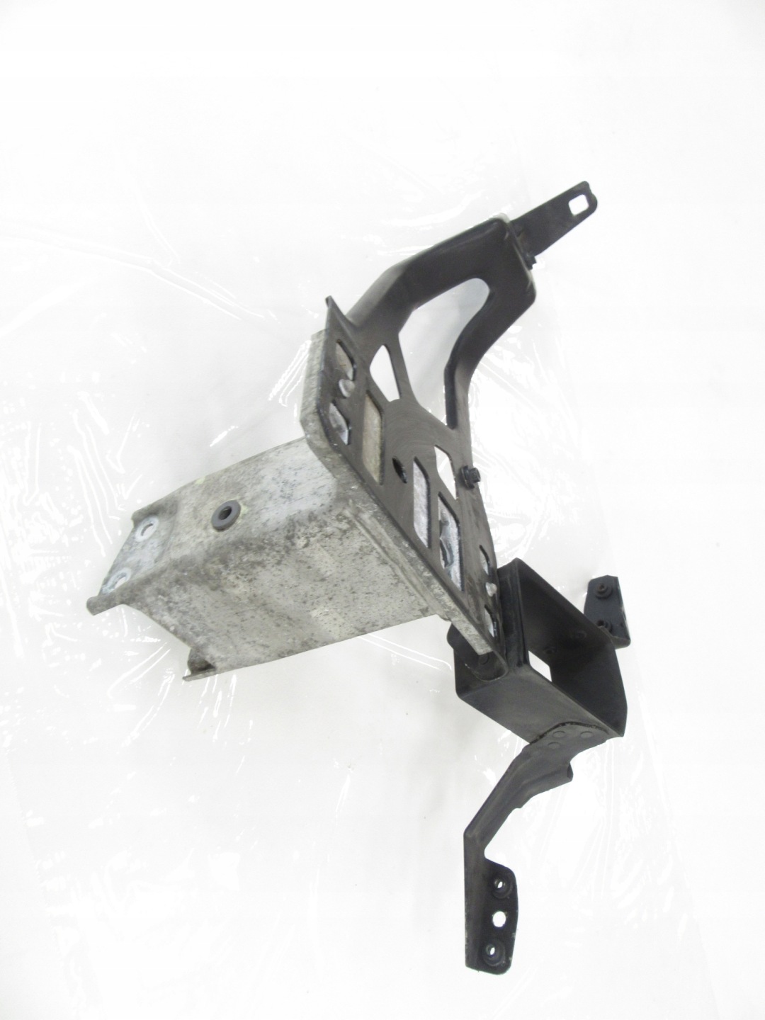 pillar iron left okular beam tip BMW 5 e60 e61