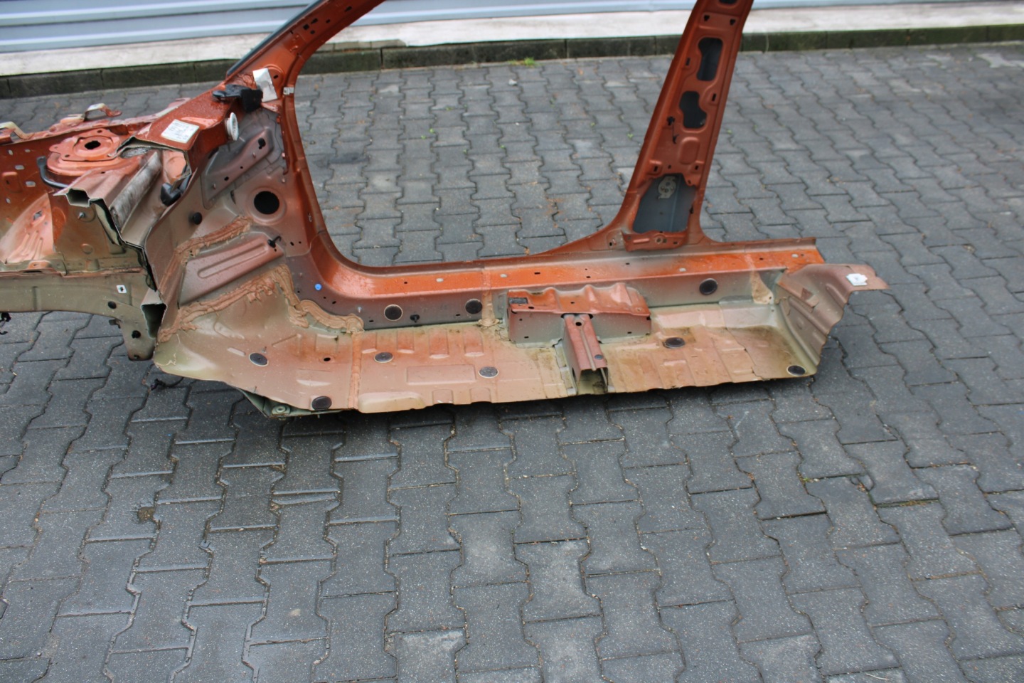 quarter threshold pillar right front CITROEN C4 III 3