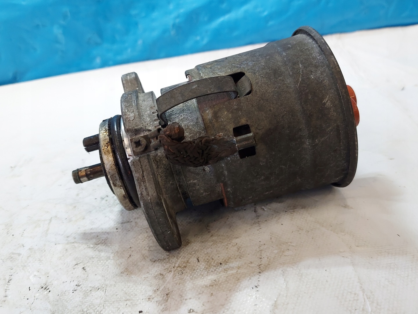 APARAT ignition VW POLO 6N 1.0 B 030905205AD