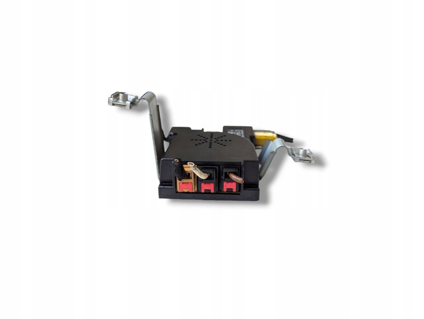amplifier anteny Audi A3 8P facelift 2005 8P4035225