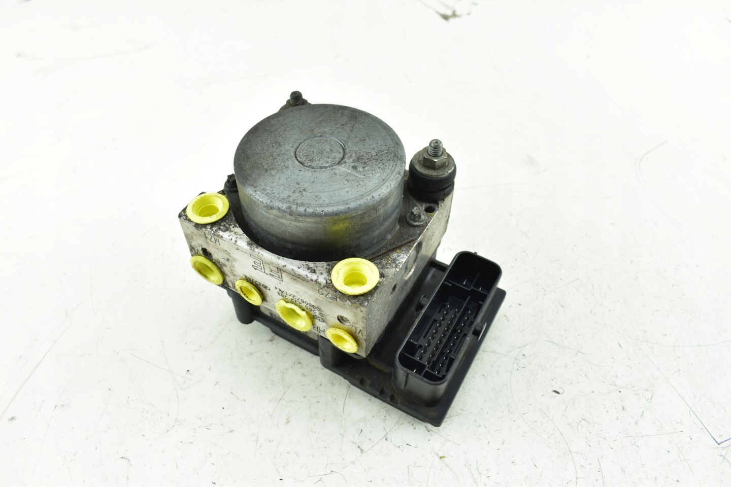 pump ABS OPEL CORSA D 0265232288 13282282 FE