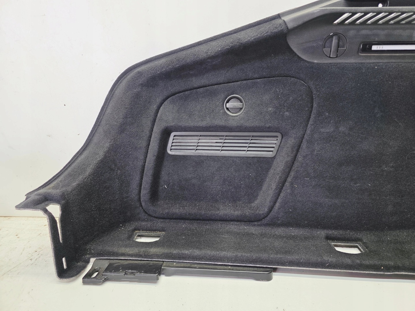 boot upholstery left rear part AUDI A5 8W SPORTBACK 8W8863879E KTH