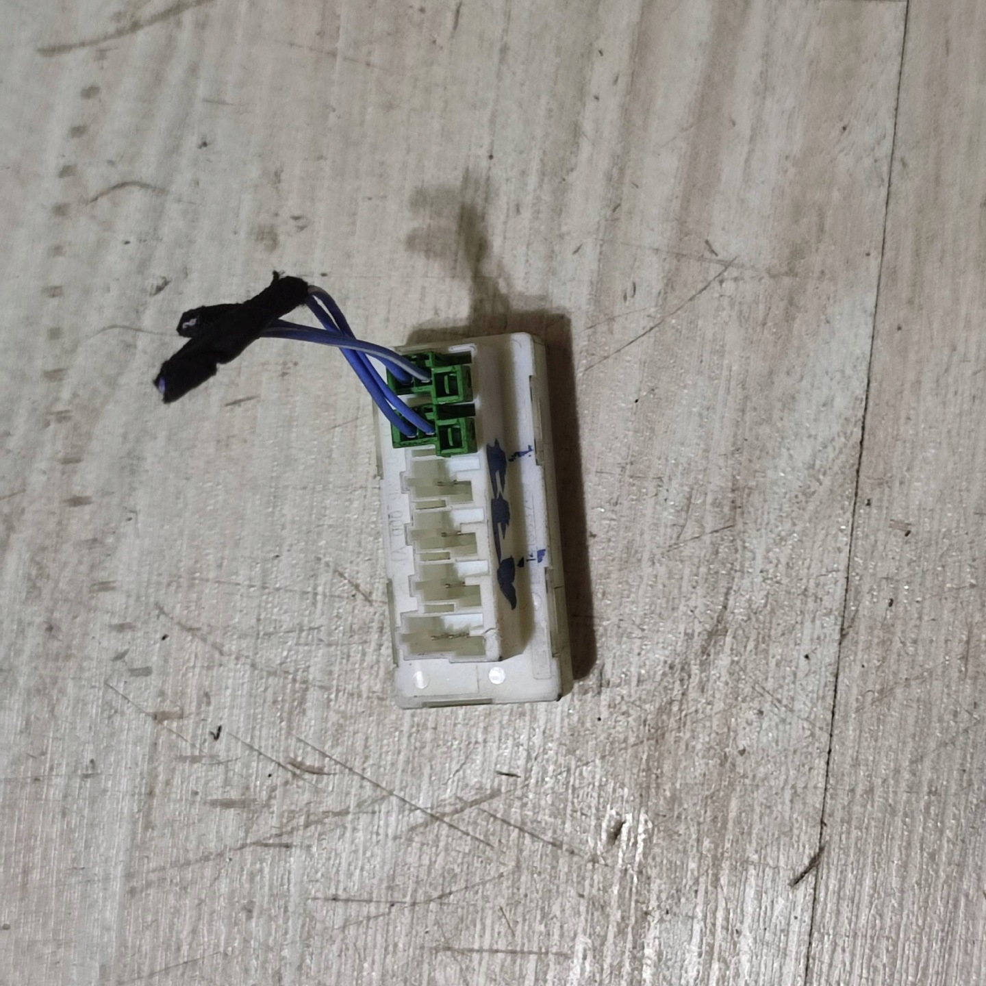fuse Mercedes-Benz A W177 A0009820512