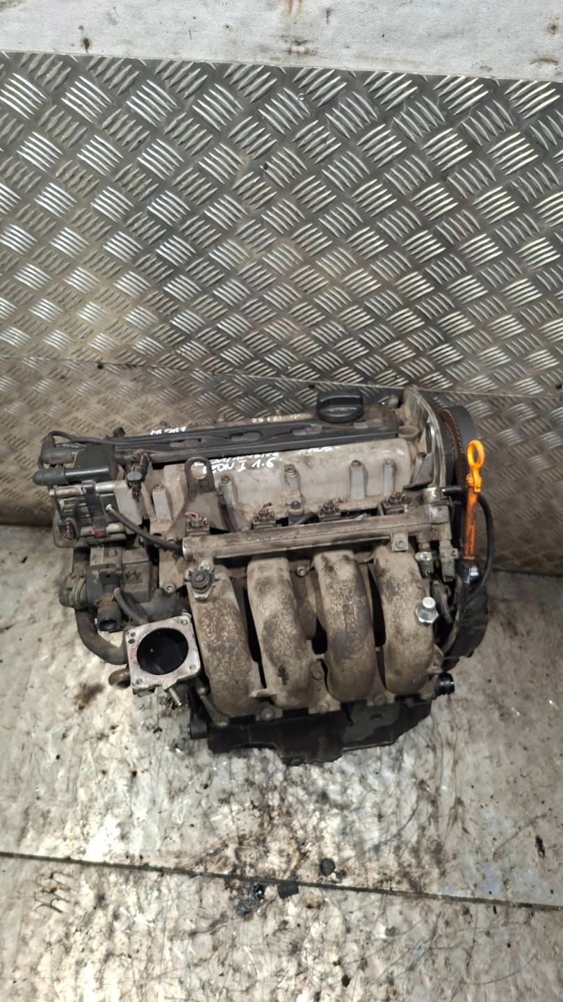 engine unprotected pillar SEAT LEON and 1.6 AUS