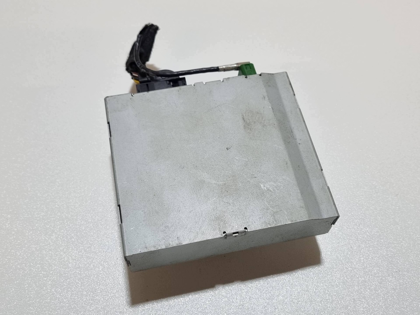 amplifier anteny Opel Insignia A 2011 13319590