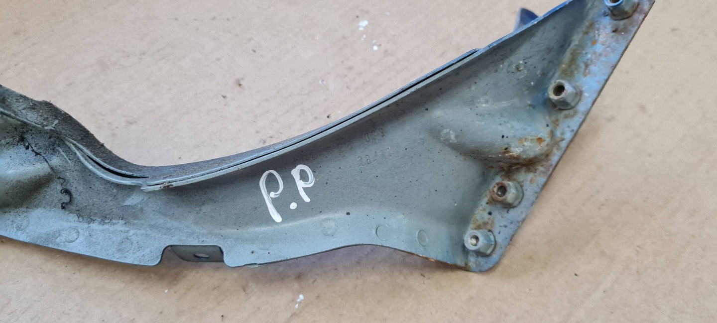 A6 C7 4G Consolle maniglia parafango Destra Anteriore 4G0821136A