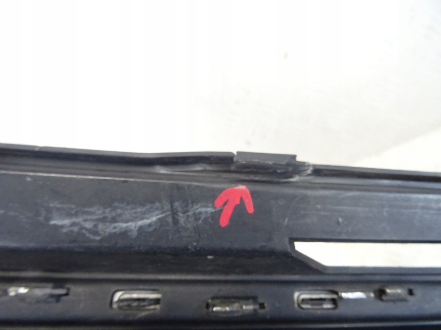 grid of a bumper right front AUDI A4 S4 B9 S-LINE 8W0807682K original