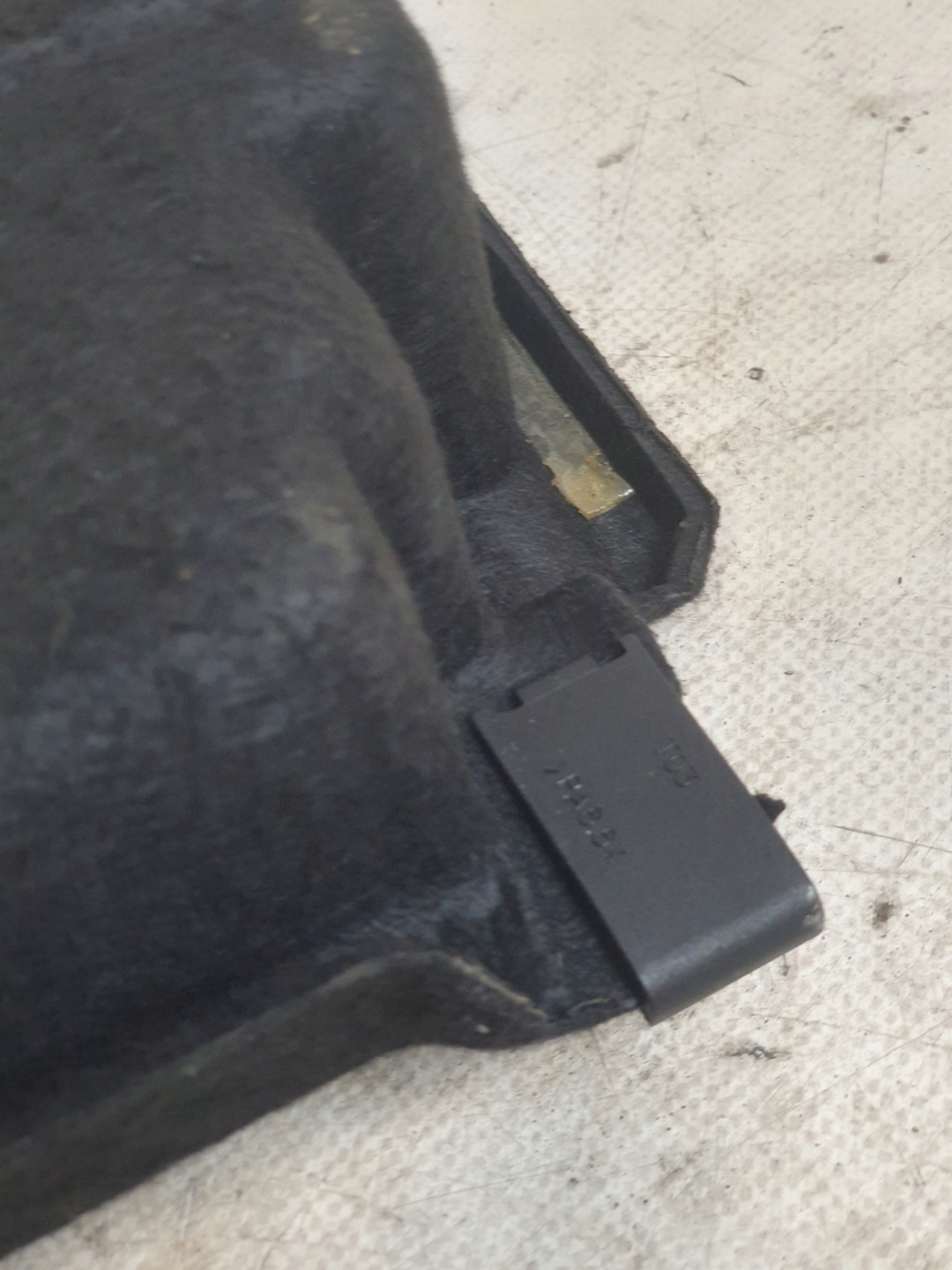 passenger compartment boot OE 5P5867134A SEAT TOLEDO III 05R.