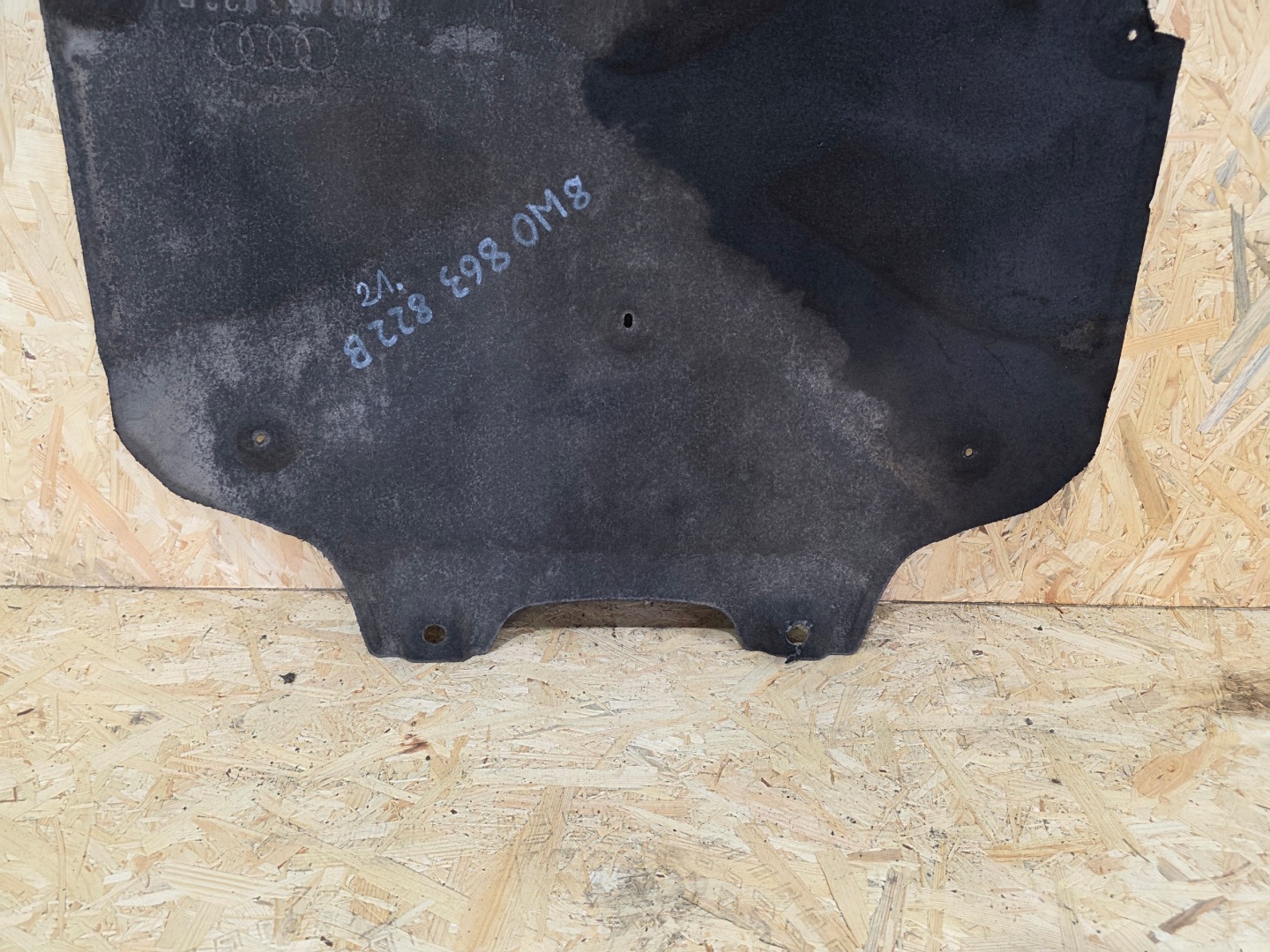 Blende Abdeckung abdeckung unter Getriebe AUDI A4 B9 A5 8W 8W0863822B Original *21*
