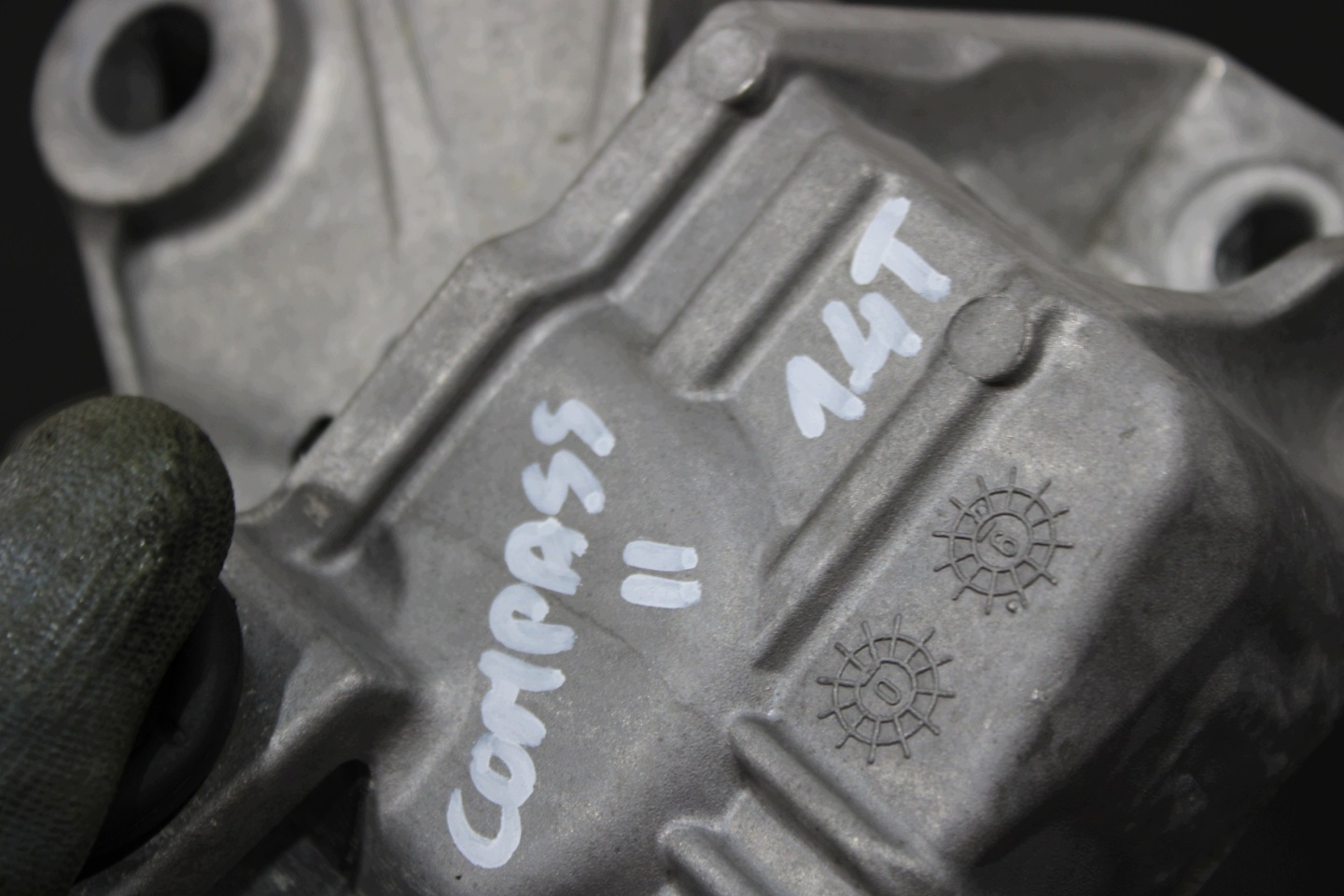 supporto Supporti motore usato P68253016AD JEEP COMPASS II 2 1.4T