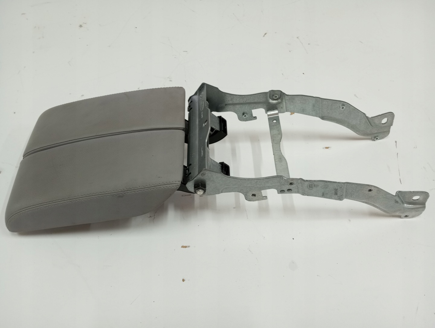 TUNEL bracciolo RANGE ROVER EVOQUE II K8D2-045C74-QC