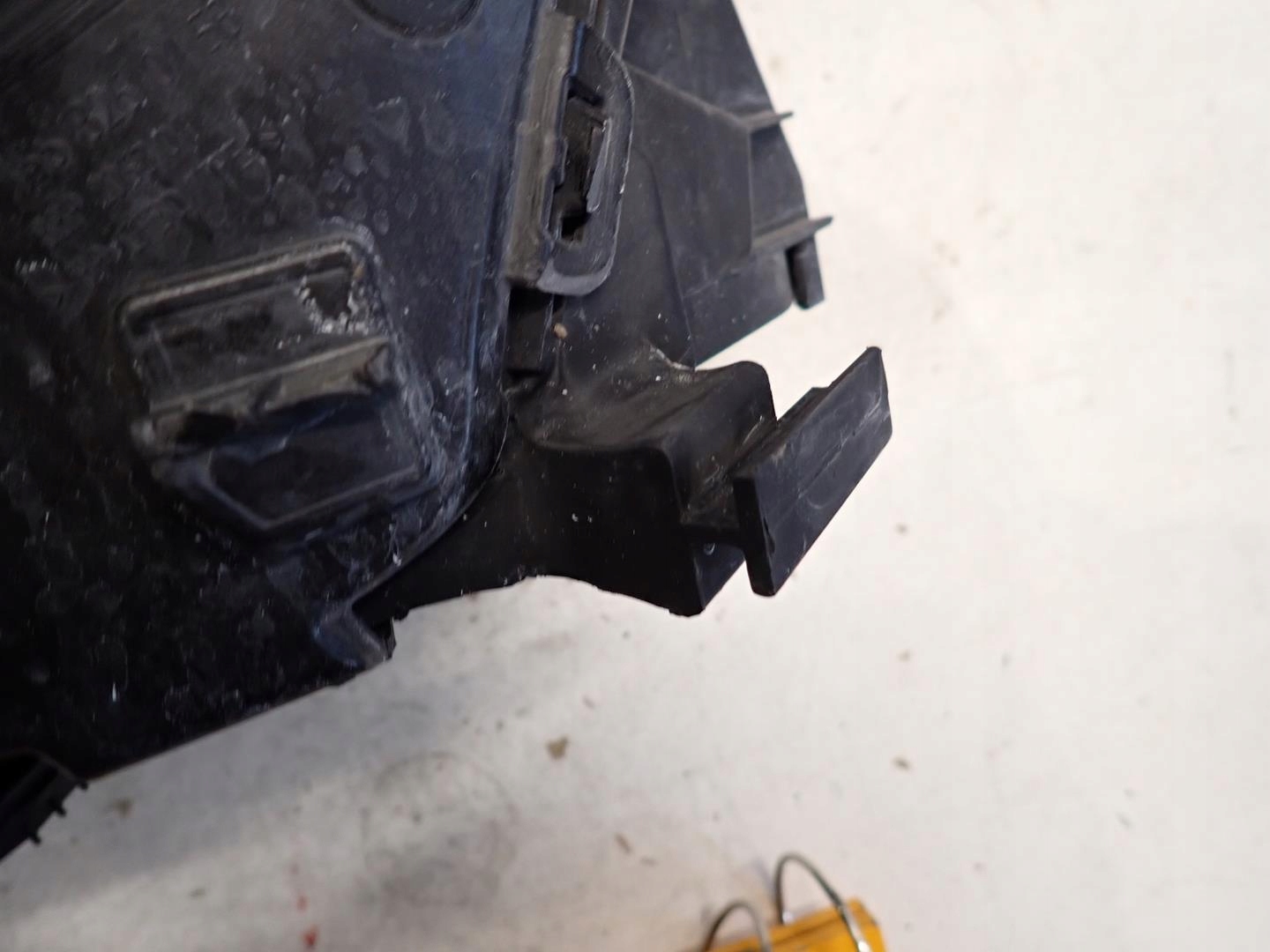 light front front left MERCEDES GLA W156 2013- BI-XENON SKR A1569062300