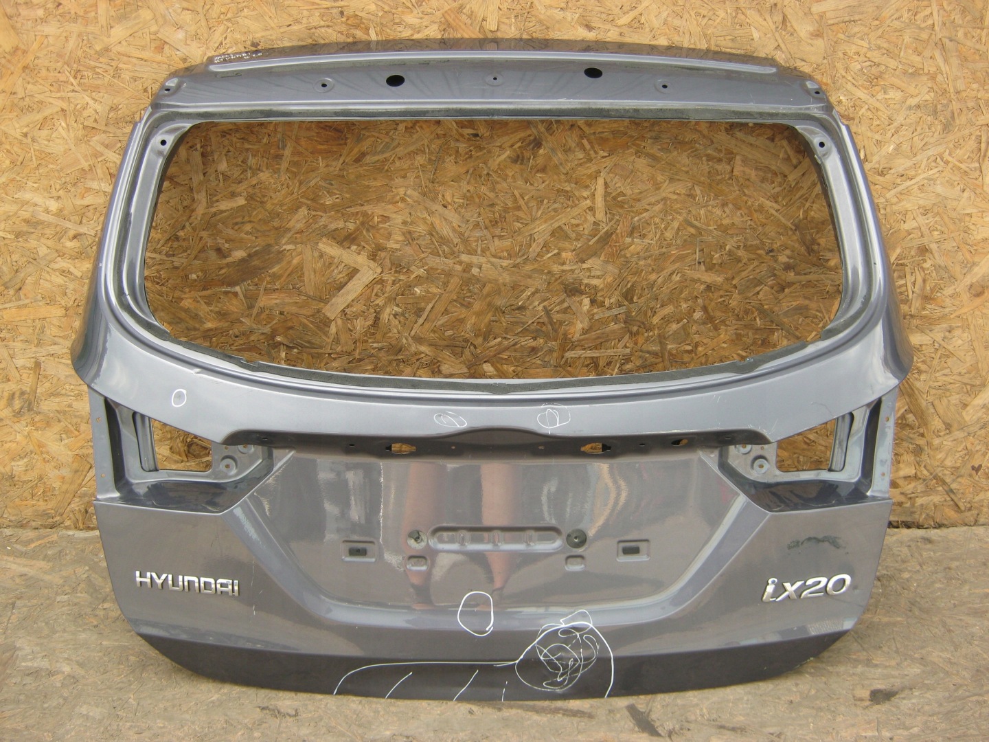 boot door rear Hyundai ix20 ix-20