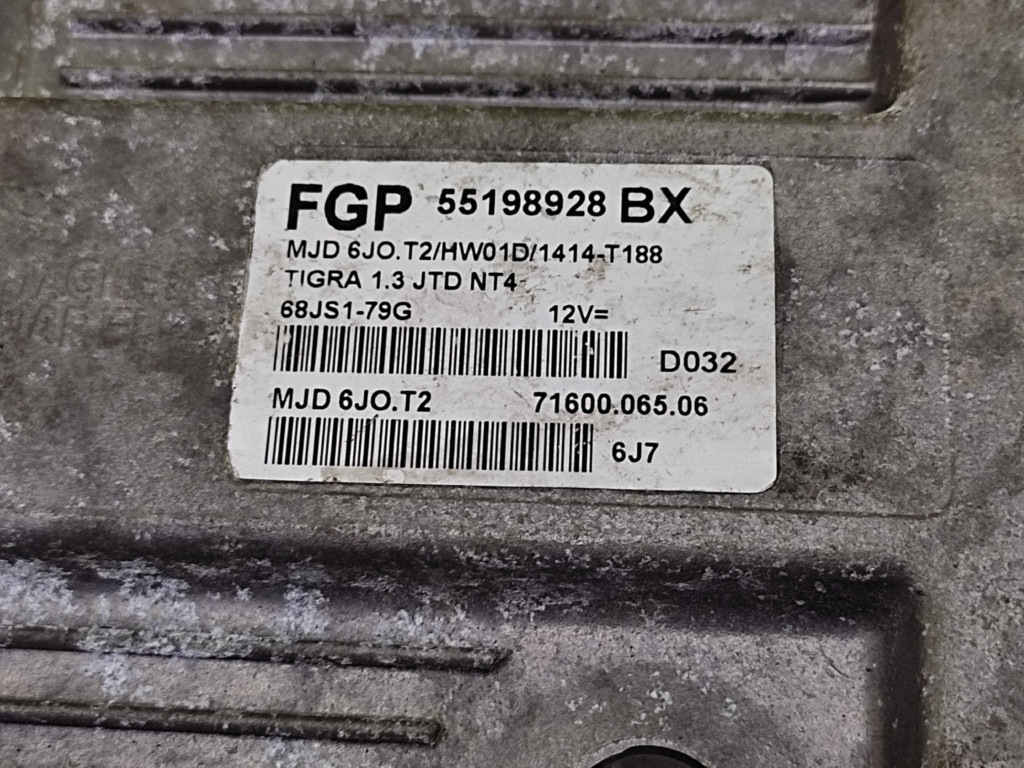 OPEL TIGRA control unit of the engine 55198928BX