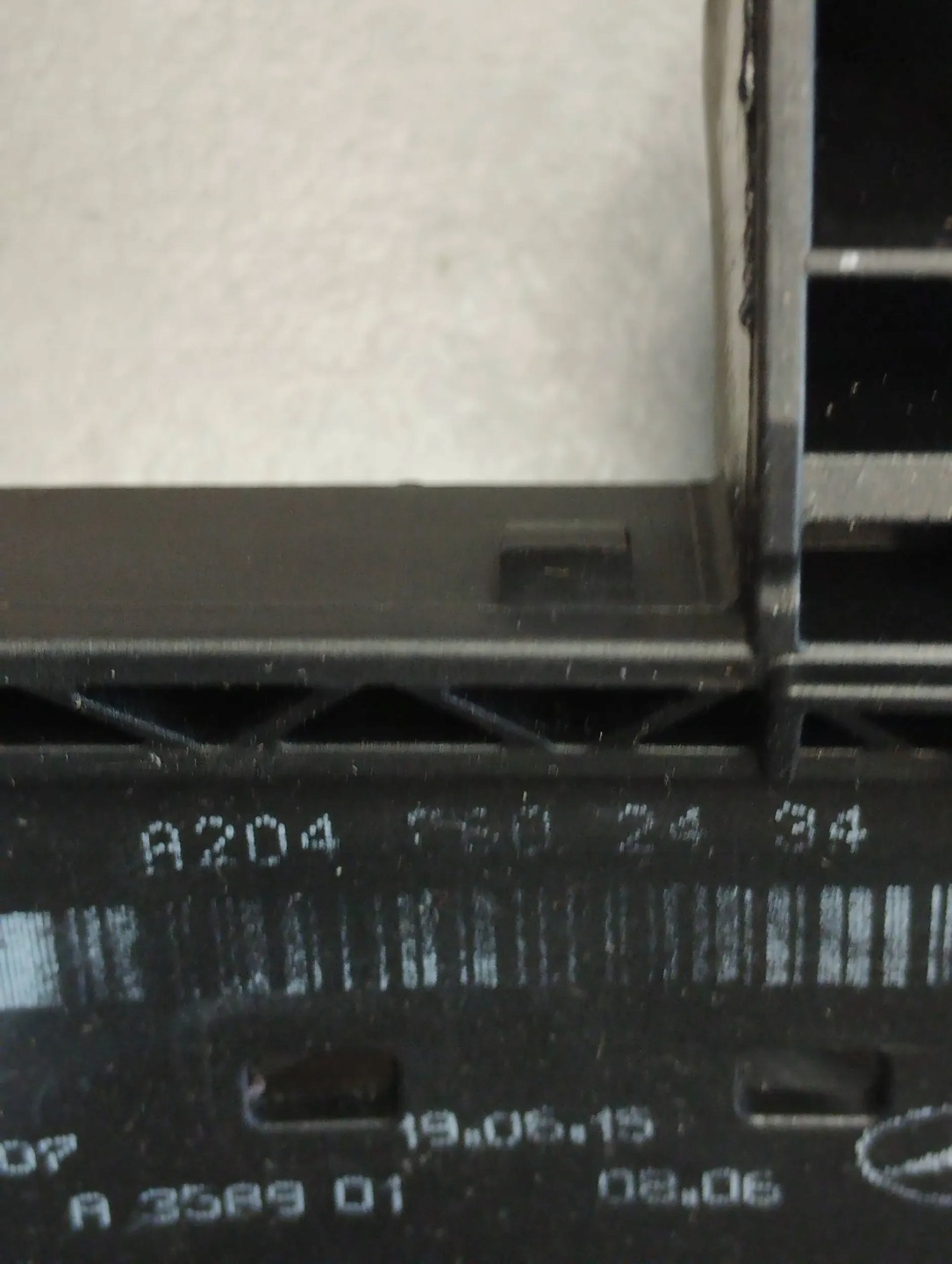 Mercedes-Benz CLS C218 handle right rear part KEYLESS 775