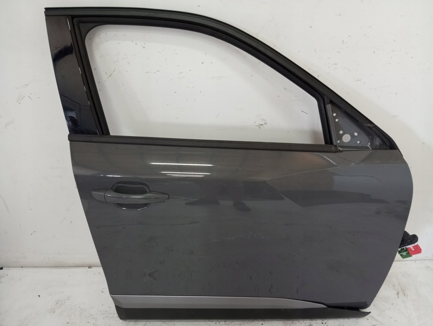 door right front PEUGEOT 2008 24R BSZ