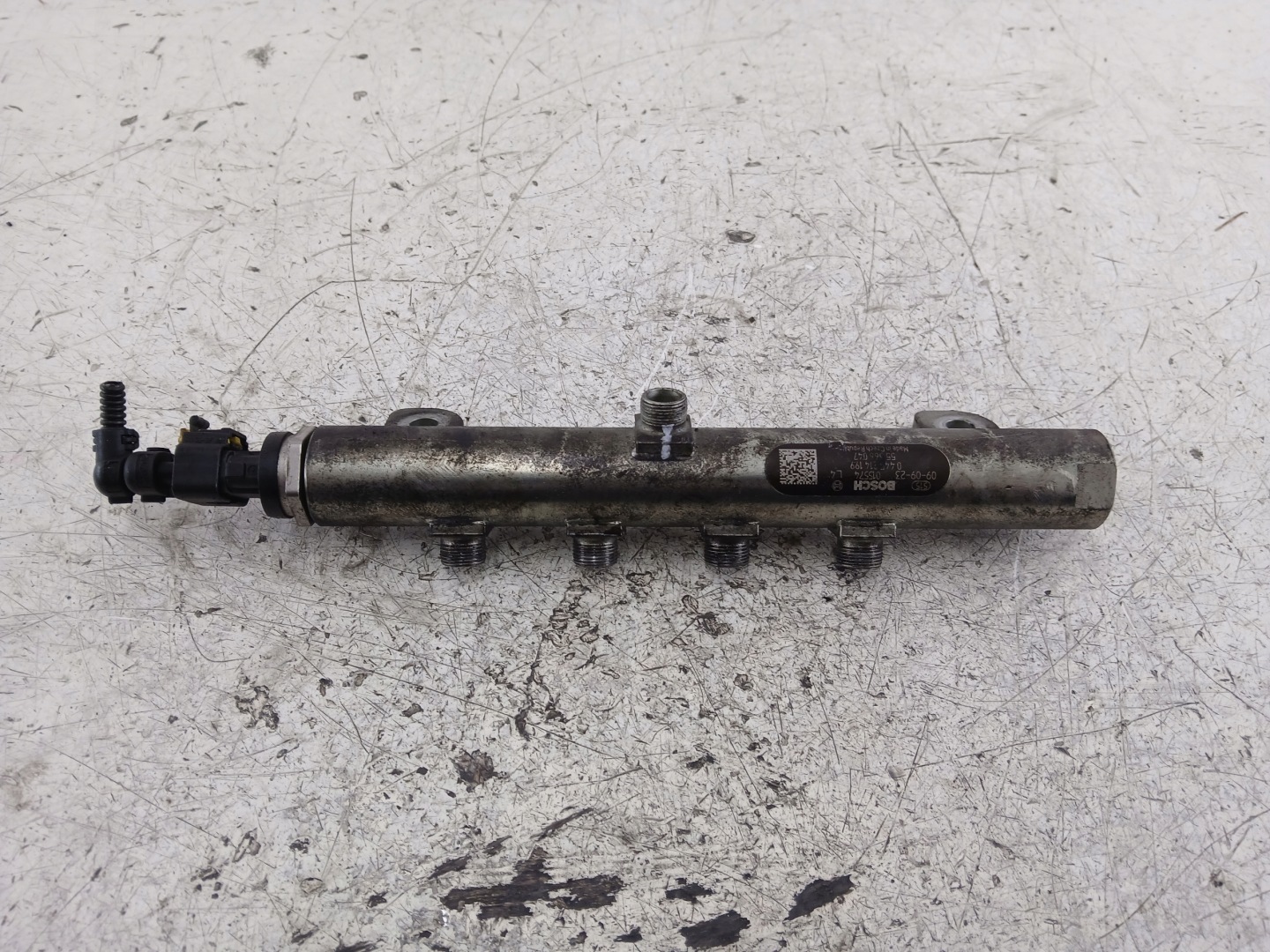 Rampe injection OPEL INSIGNIA A 2.0 CDTI A20DTH 55566047 08-13